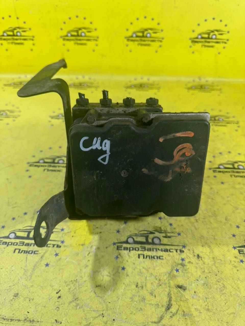 Блок ABS Kia Ceed 1 589201H900 ED