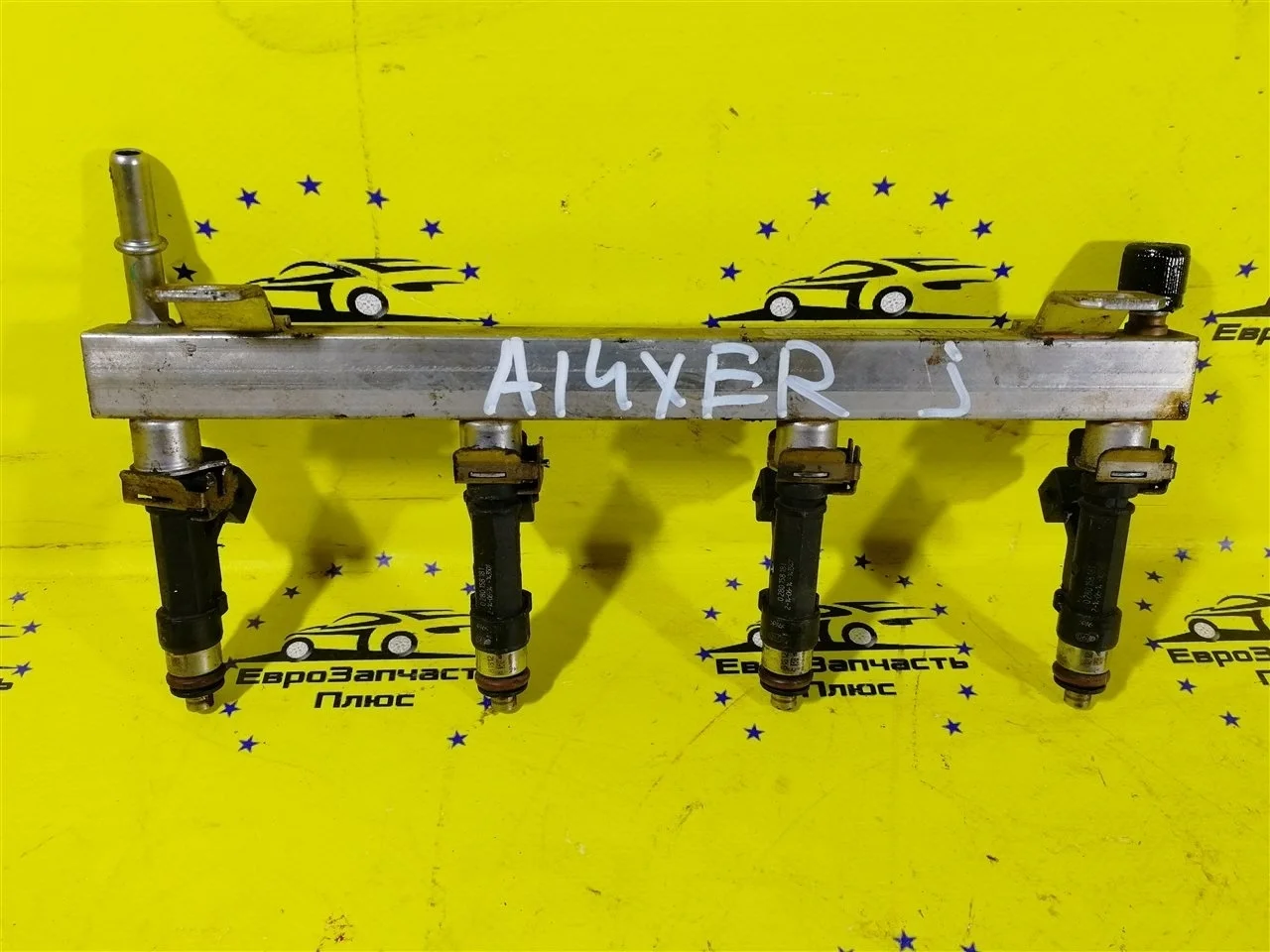 Рампа топливная Opel Astra 55572731 J