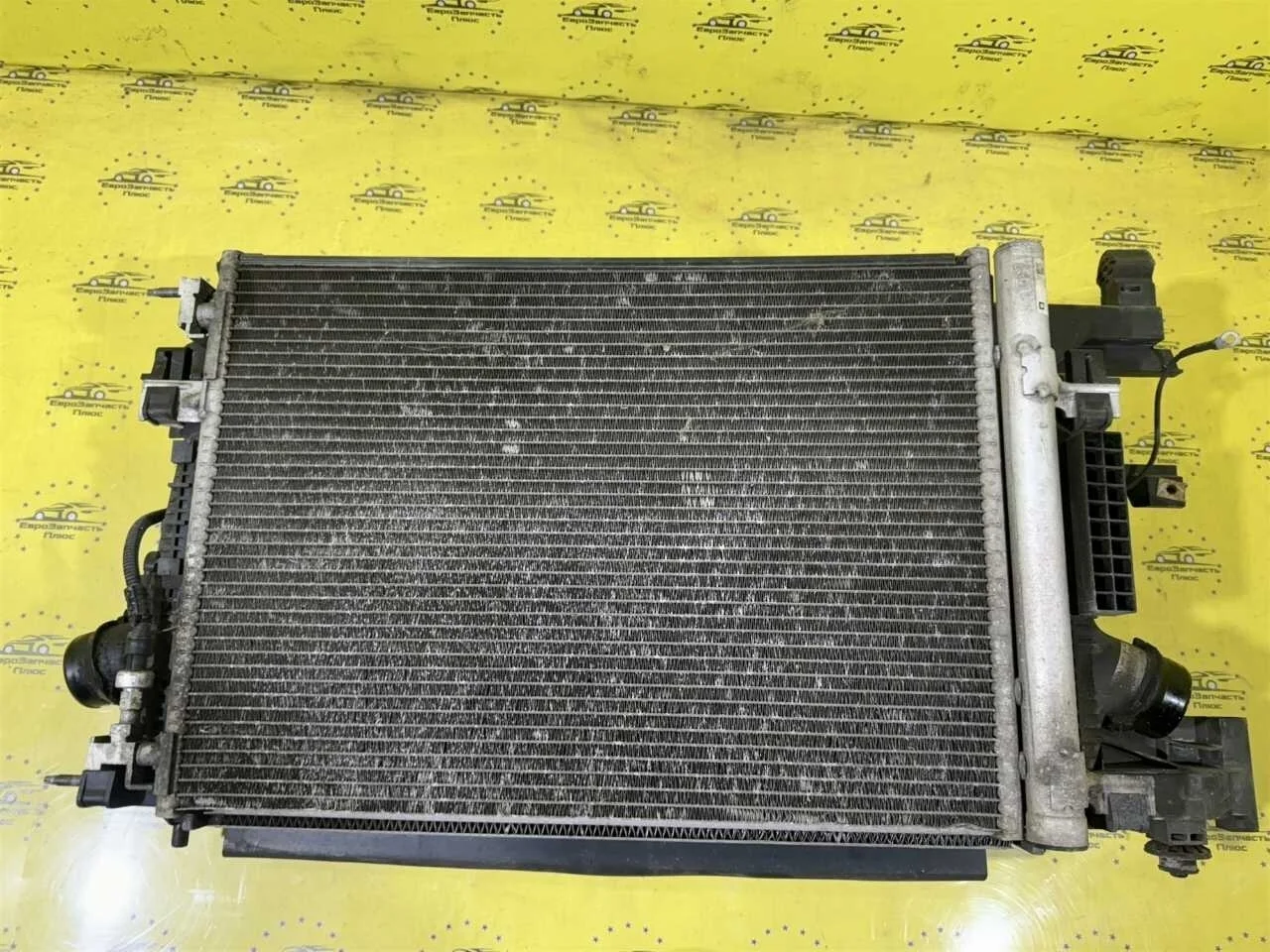 Кассета радиаторов Opel Astra 13289626 J