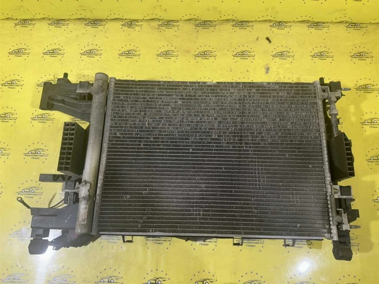 Кассета радиаторов Opel Astra 13289626 J