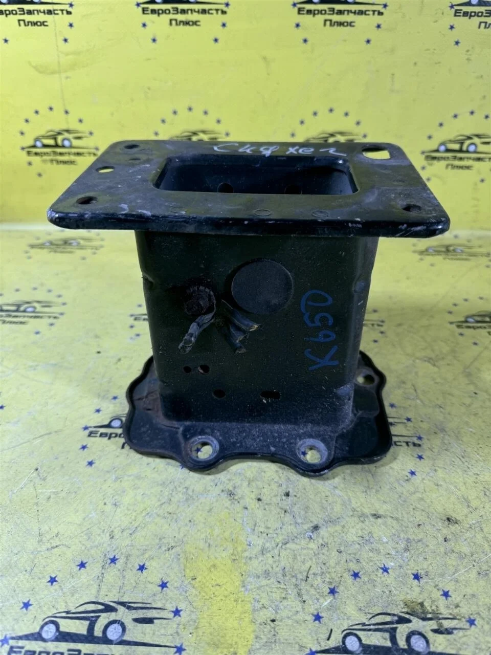 Удлинитель лонжерона бампера Kia Ceed 1 647101H010 ED, передний левый