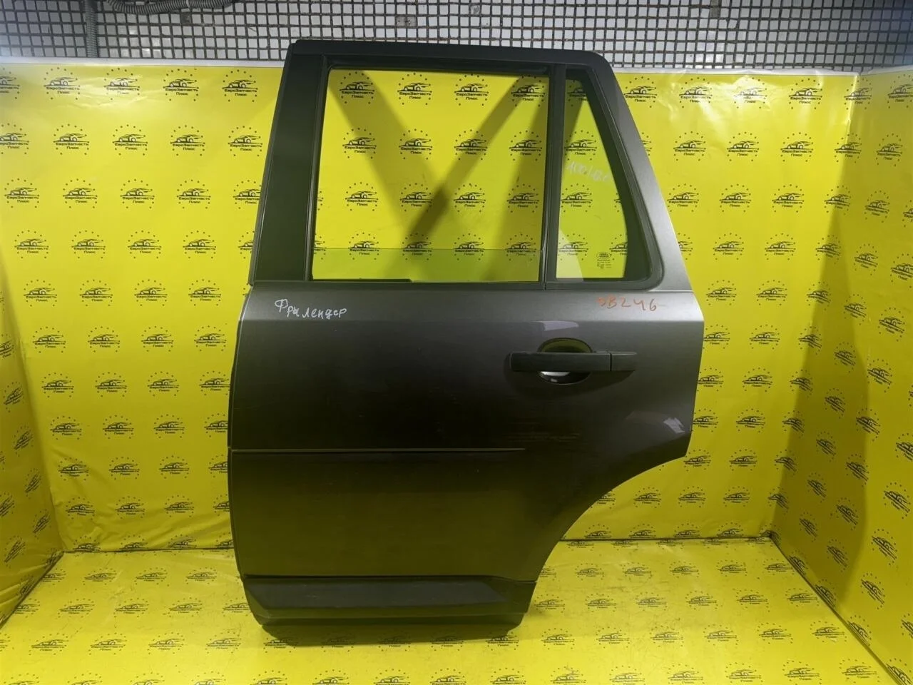 Дверь Land Rover Freelander LR005852 L359, задняя левая