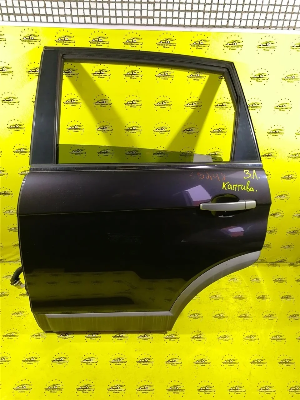 Дверь Chevrolet Captiva 94543752 С140, задняя левая