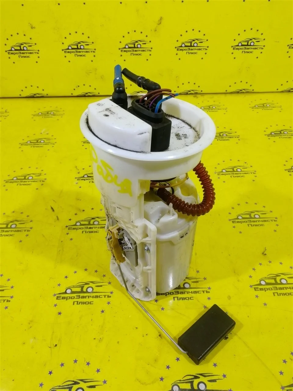 Топливный насос Skoda Fabia 2 6Q0919051 5J