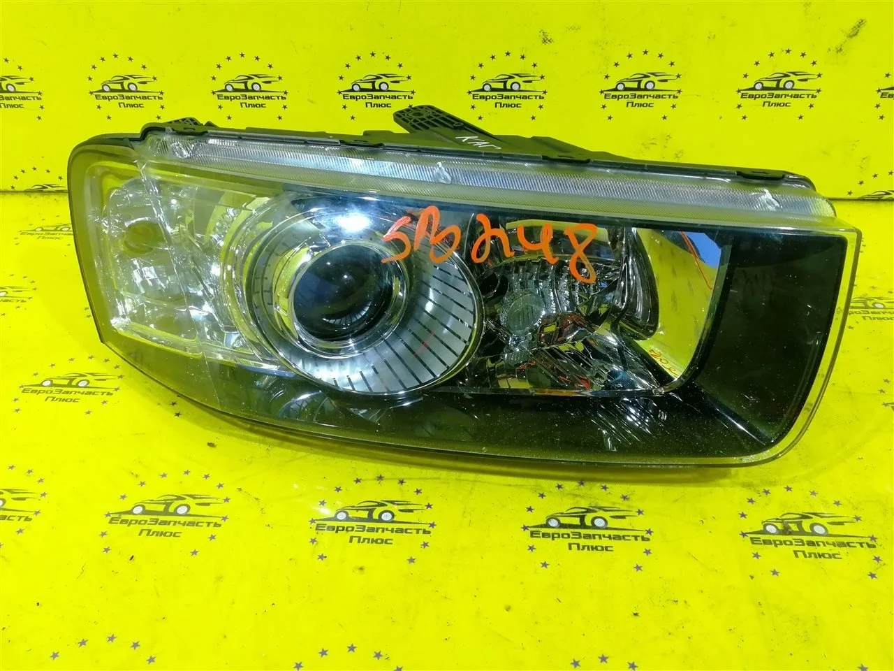 Фара Chevrolet Captiva 95413293 С140, передняя правая