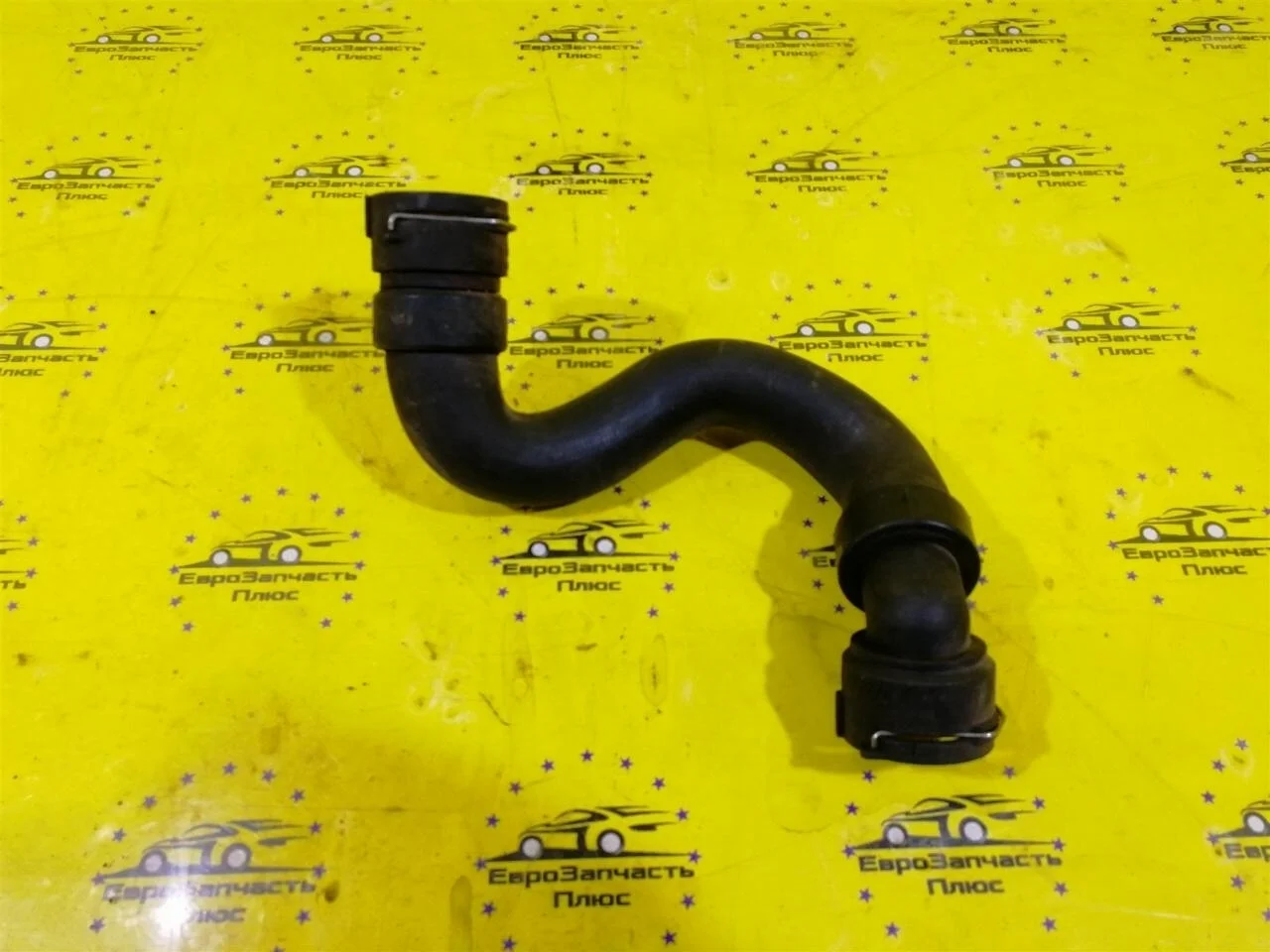 Патрубок радиатора Opel Astra 13251435 J