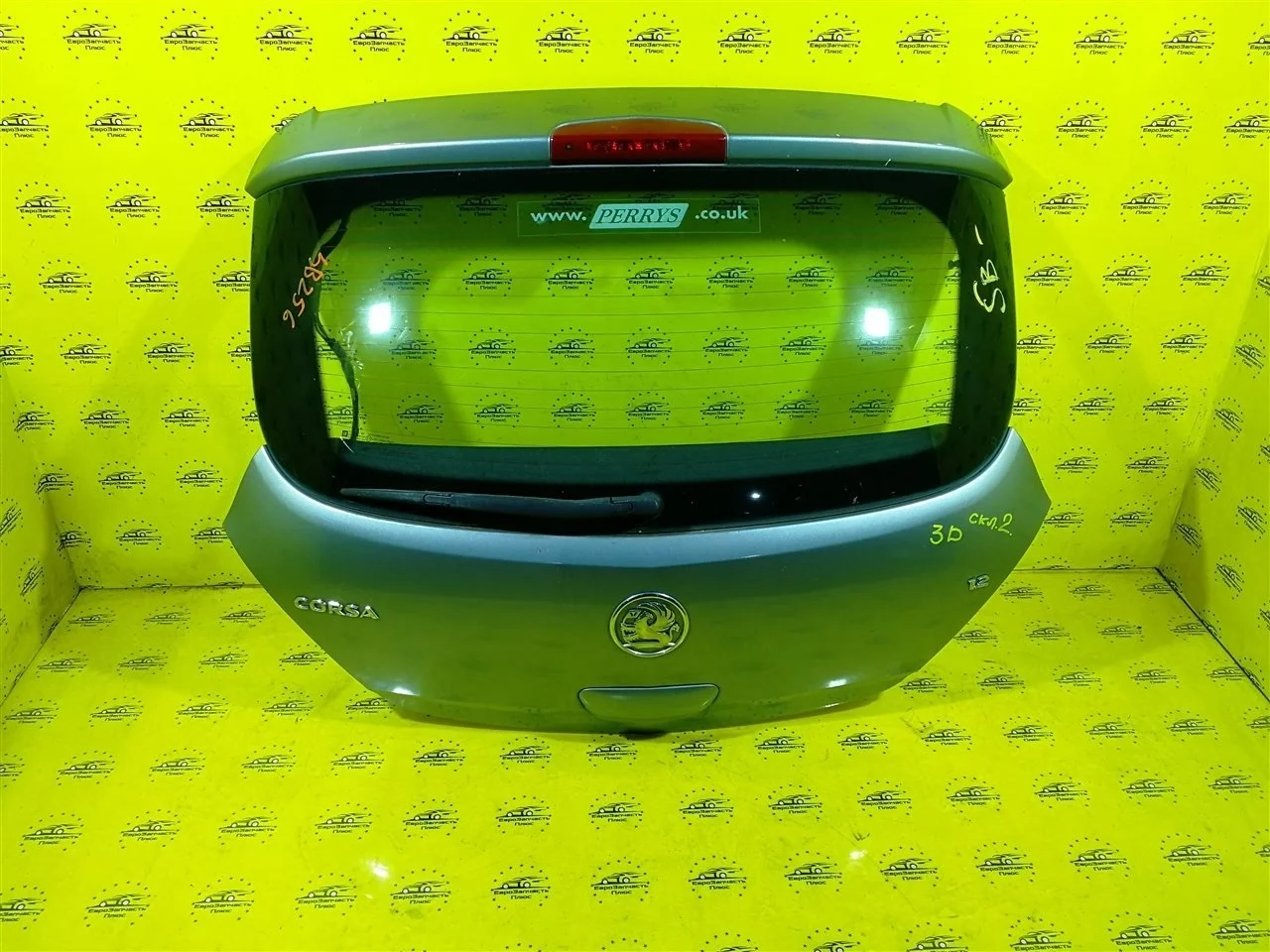 Крышка багажника Opel Corsa 93191543 D