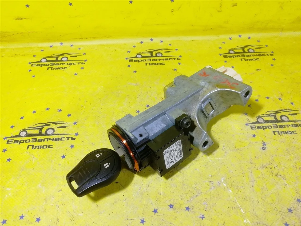 Замок зажигания Nissan Juke 28590C9968 F15