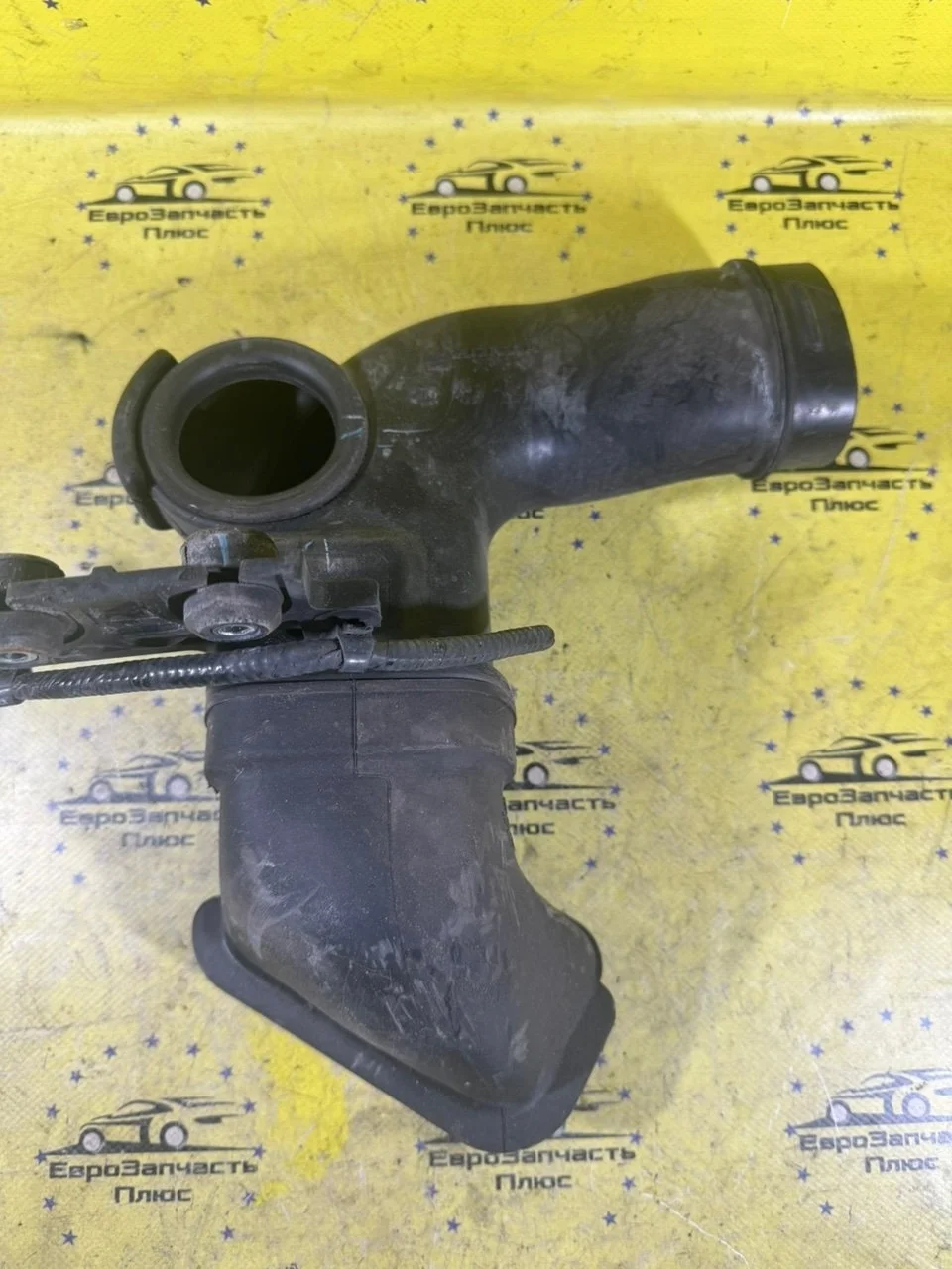 Патрубок воздушного фильтра Honda Cr-V 3 17258RZPG00 RE