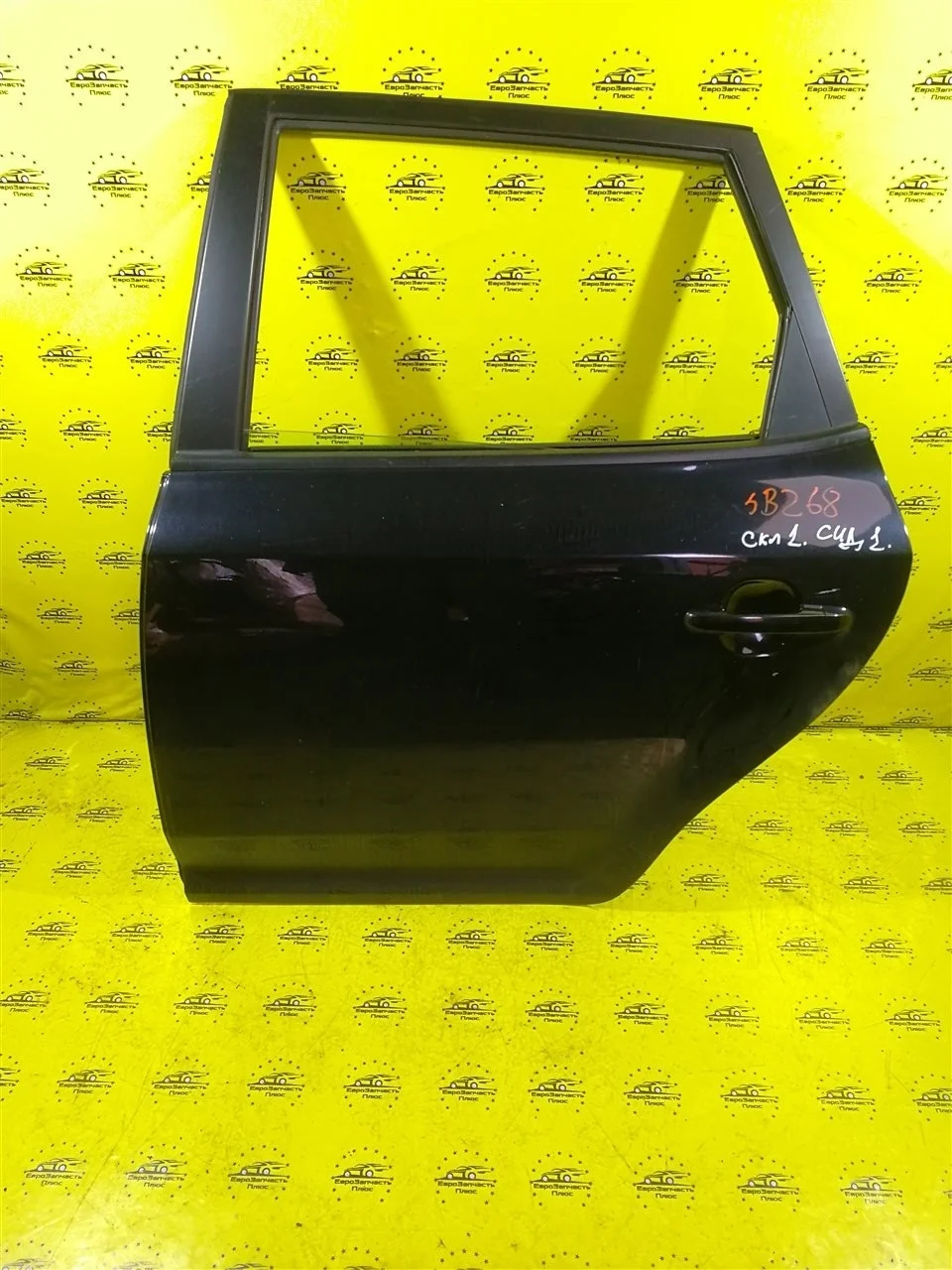 Дверь Kia Ceed 1 770041H500 ED, задняя левая