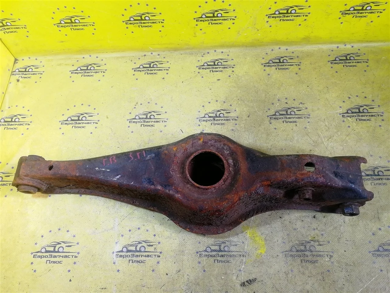 Рычаг поперечный Suzuki Grand Vitara 2 4620565J00 JT, задний правый