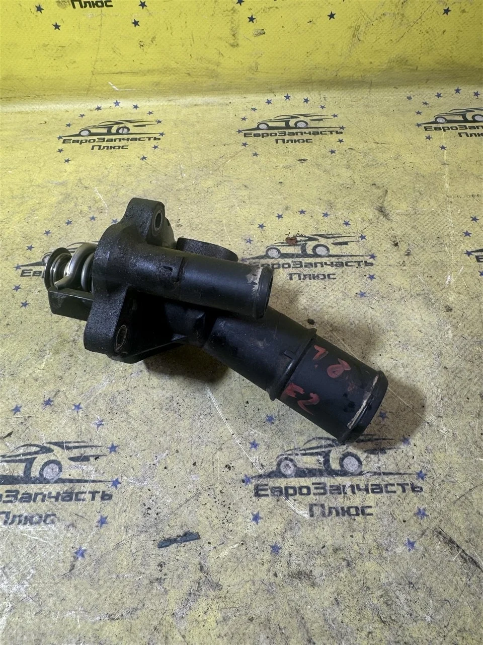 Термостат Ford Focus 2 1476110