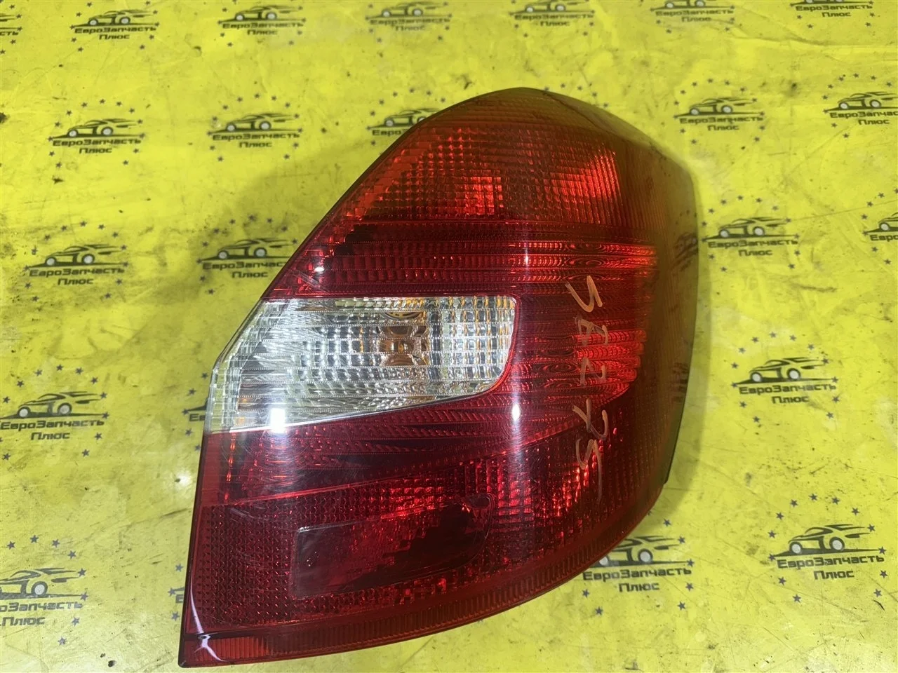 Фонарь Skoda Fabia 2 5J6945112A 5J, правый