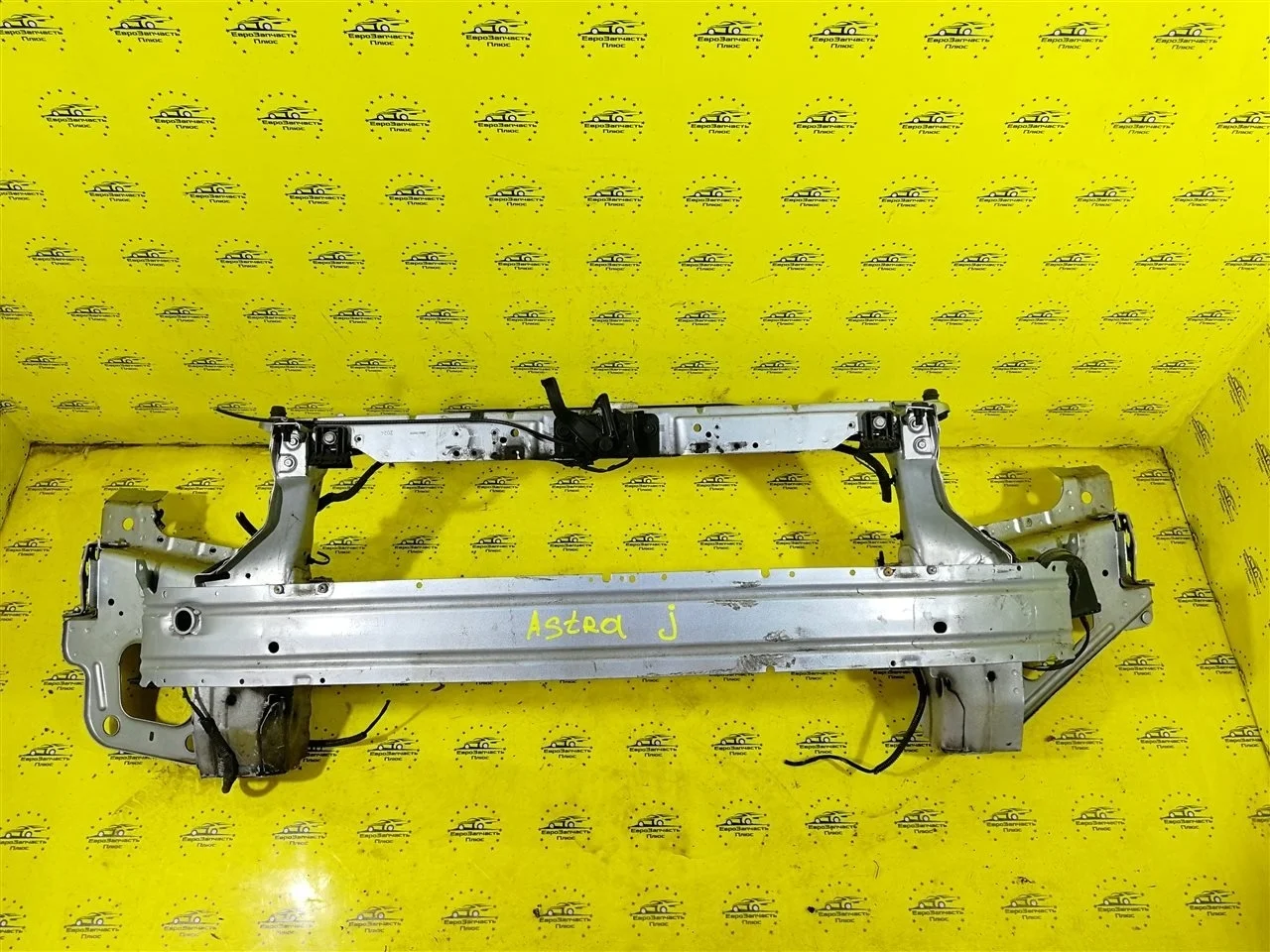 Панель телевизор Opel Astra 13288975 J