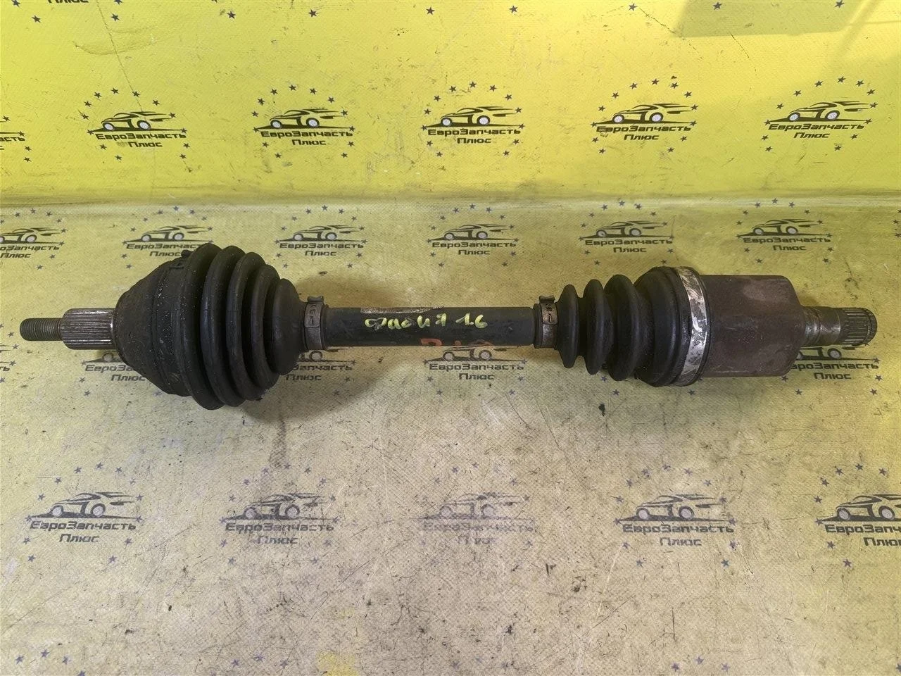 Привод Skoda Fabia 2 6Q0407271EE 5J, передний левый