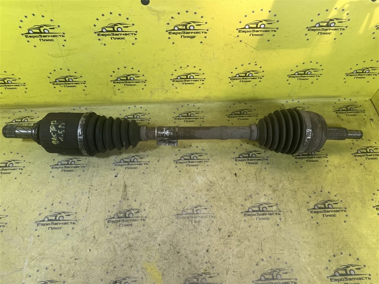 Привод Renault Duster 391017275R HS, передний левый