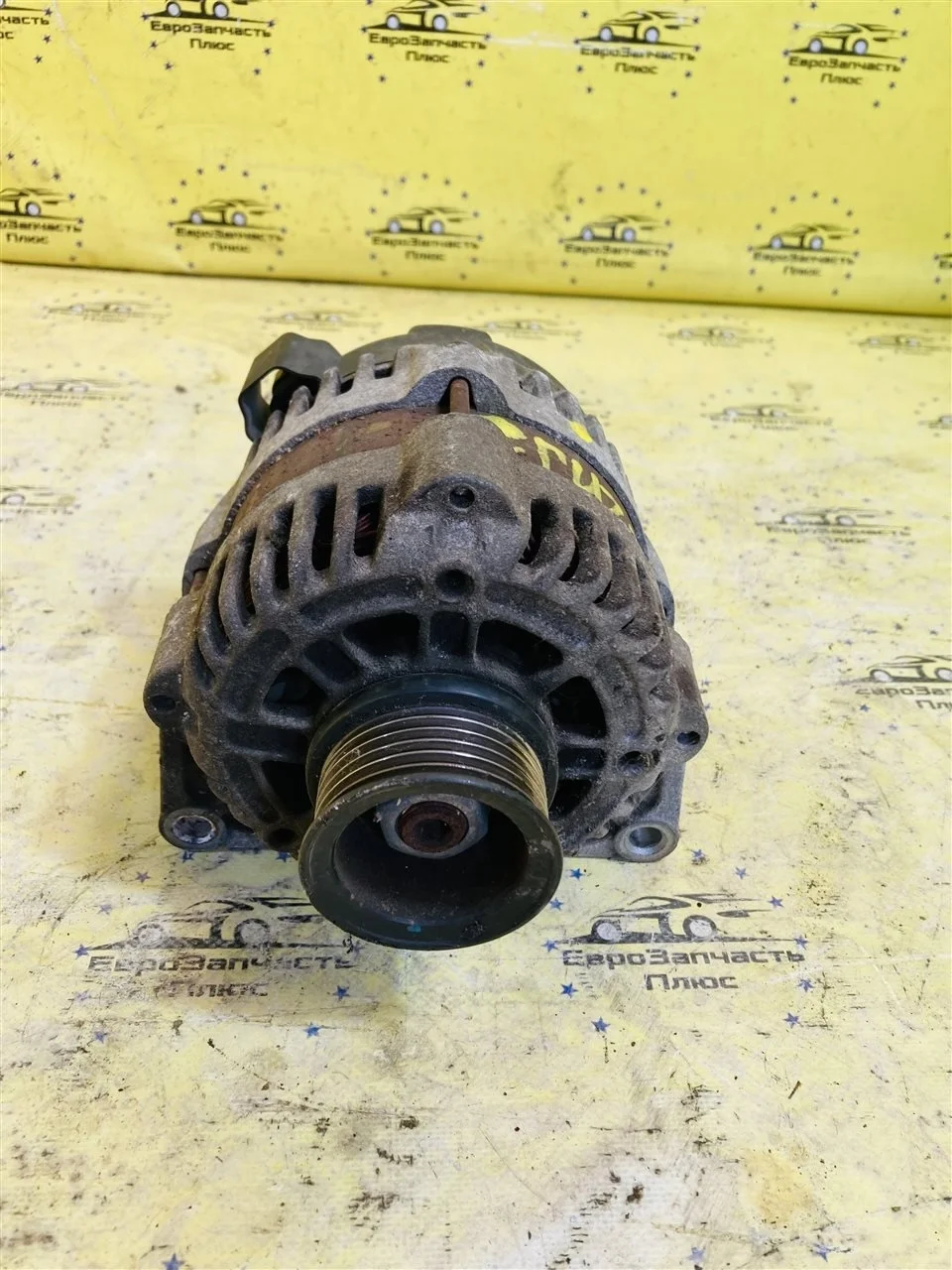 Генератор Chevrolet Cruze 13502595 J300 1.6