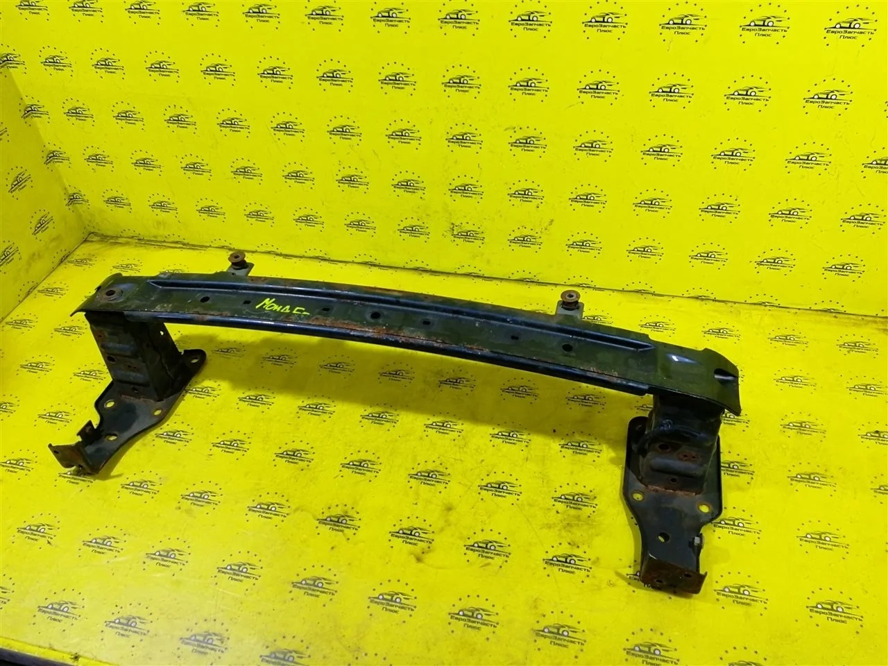 Усилитель бампера Ford Mondeo 4 1759667 CD345, передний