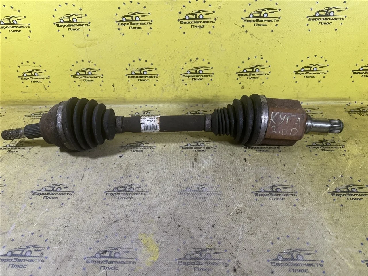 Привод Ford Kuga 2 1594946 C520, передний левый