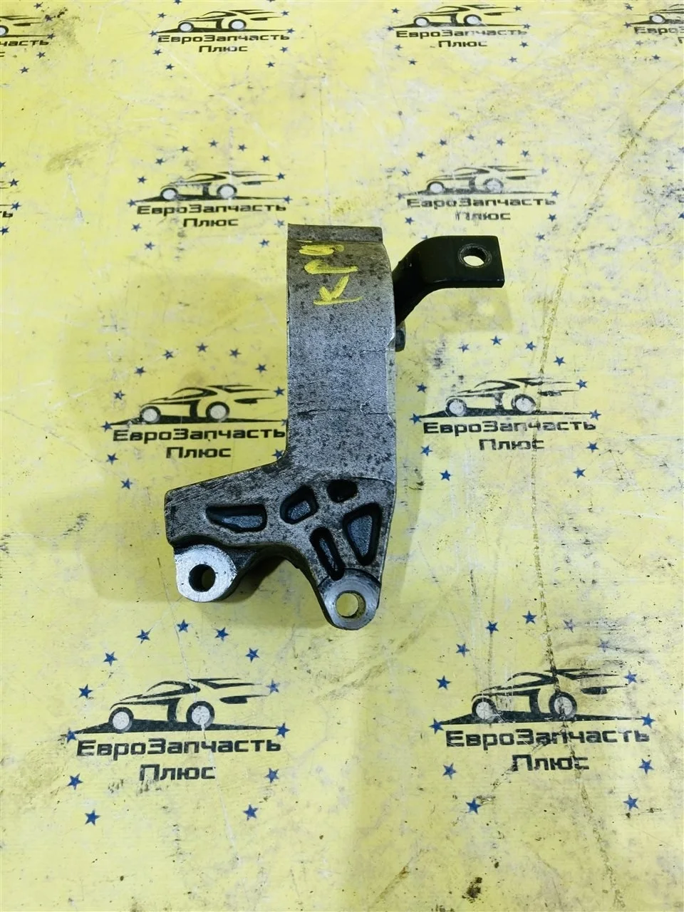 Кронштейн ГУР Chevrolet Cruze 55562276 J300 1.6