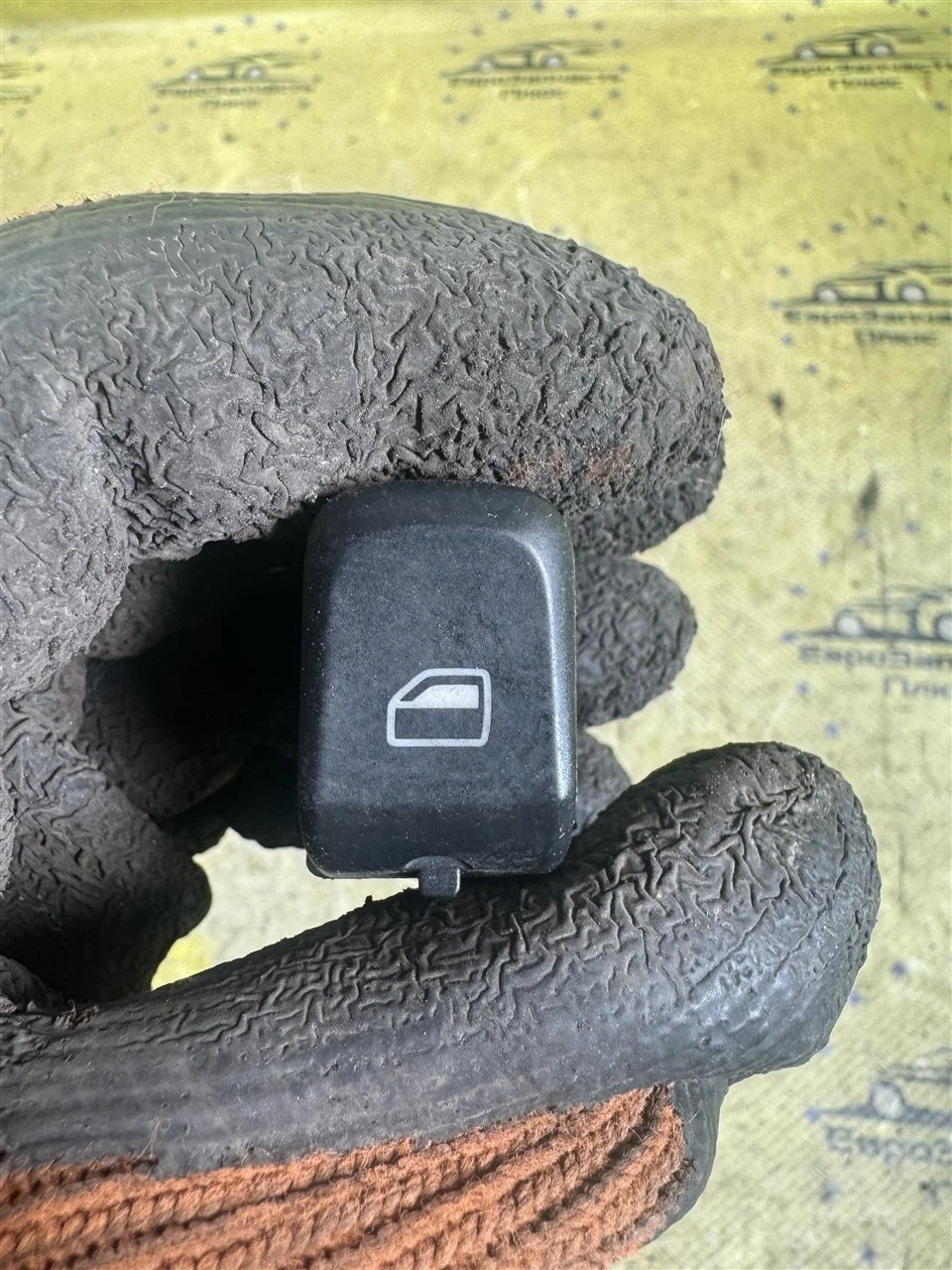 Кнопка стеклоподъемника Audi A4 8K0959855 B8