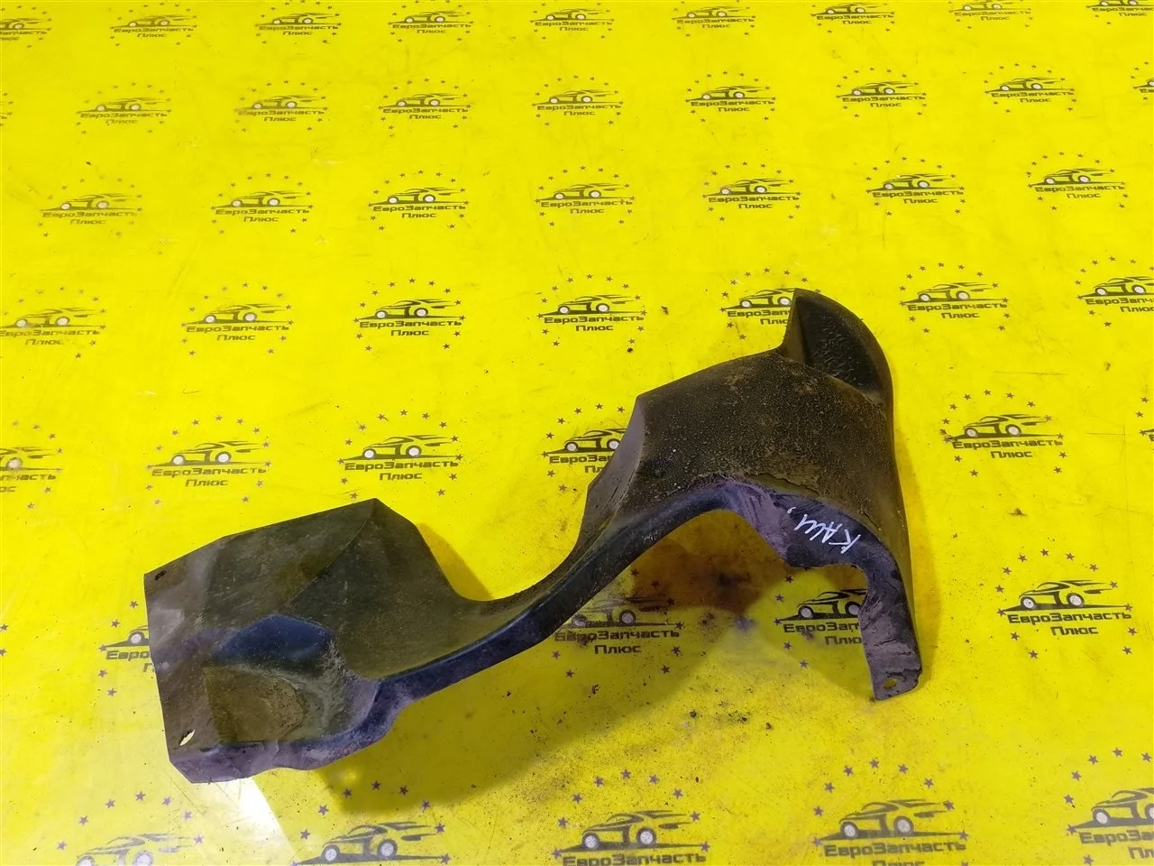 Пыльник бампера Nissan Qashqai 226807S000 J10, задний левый