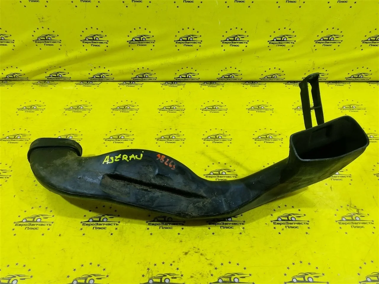 Воздухозаборник Opel Astra 13307080 J