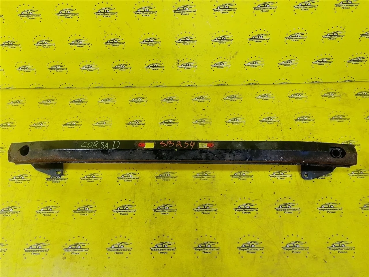 Усилитель бампера Opel Corsa 13188290 D, задний