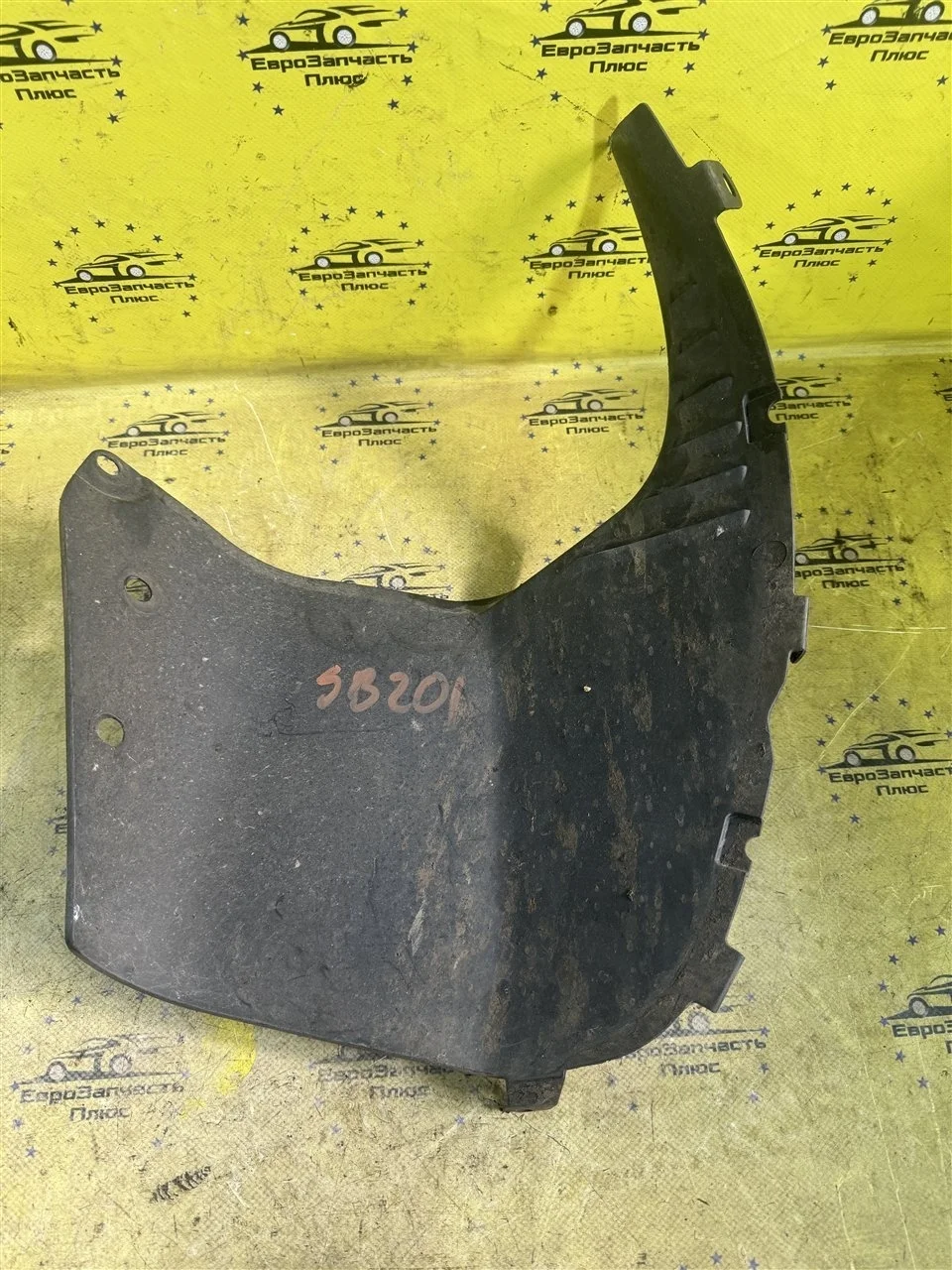 Локер, подкрылок Nissan Qashqai 78819JD00A J10, задний левый