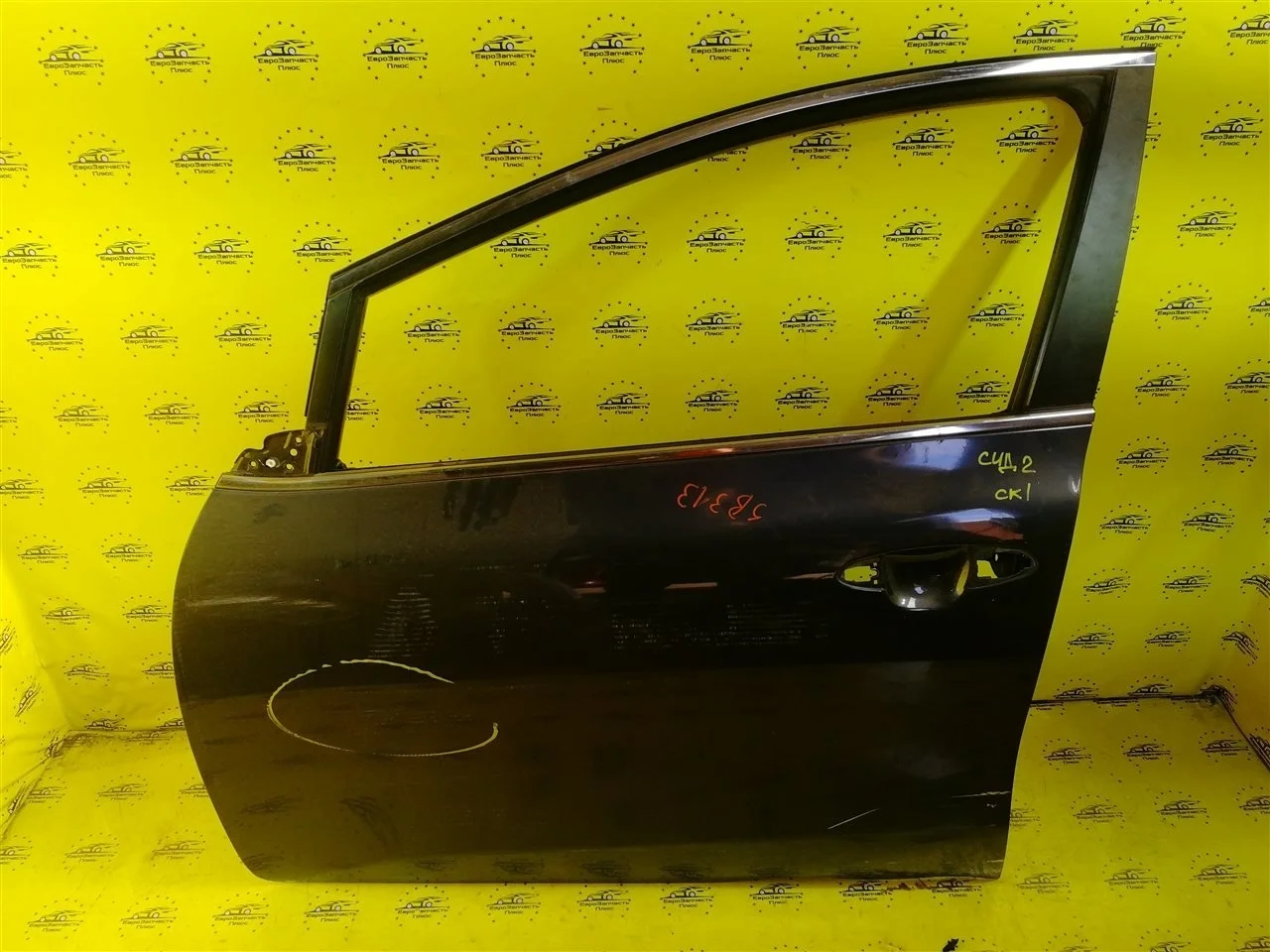 Дверь Kia Ceed 2 76003A2000 JD, передняя левая