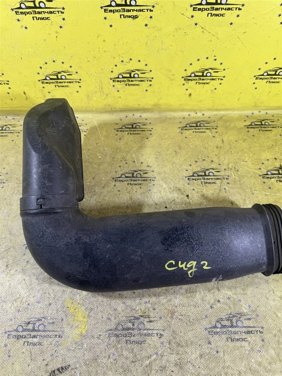 Патрубок воздушного фильтра Kia Ceed 2 28210A5820 JD