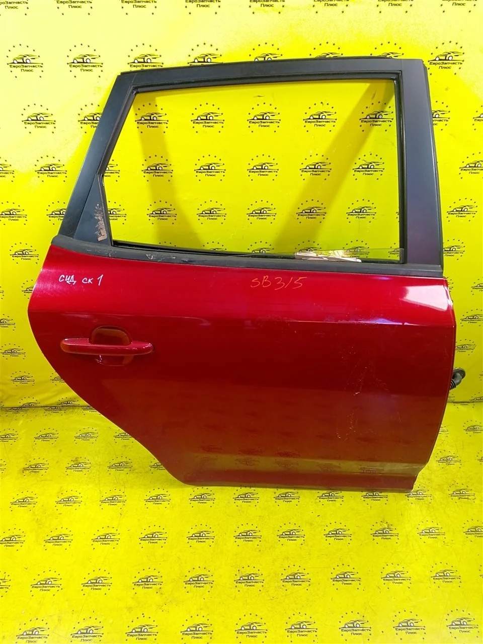 Дверь Kia Ceed 1 770041H000 ED, задняя правая