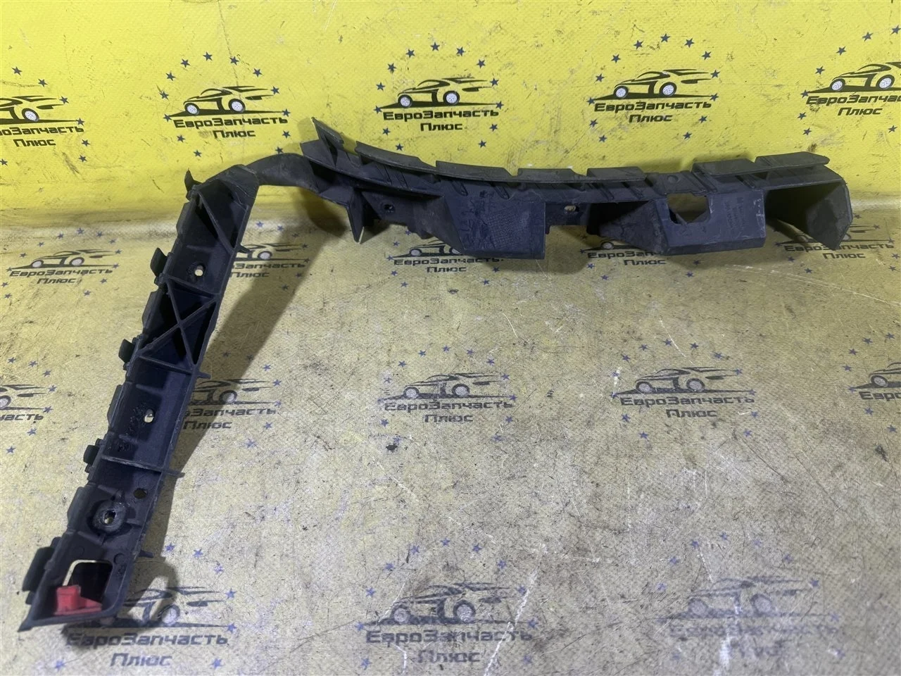 Направляющая бампера Opel Astra 24460358 H, задняя левая