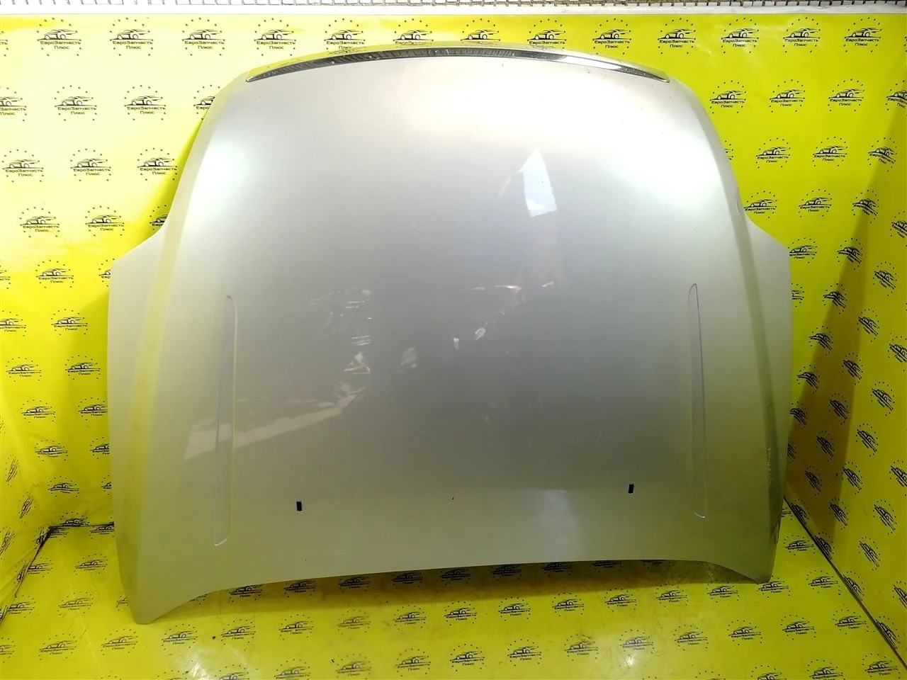 Капот Ford Mondeo 4 1767945 CD345