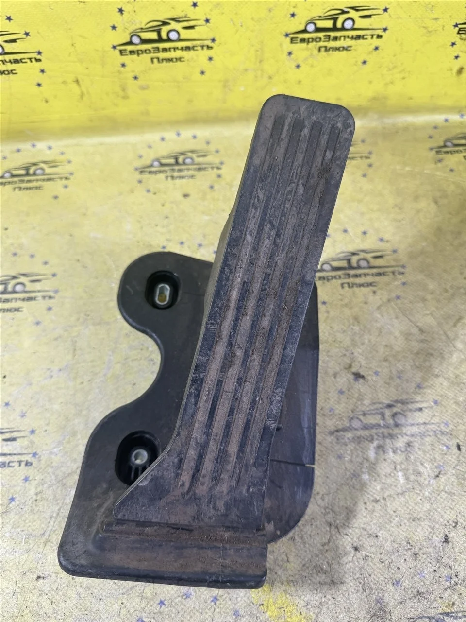 Педаль газа Mazda 6 GHP941600 GJ