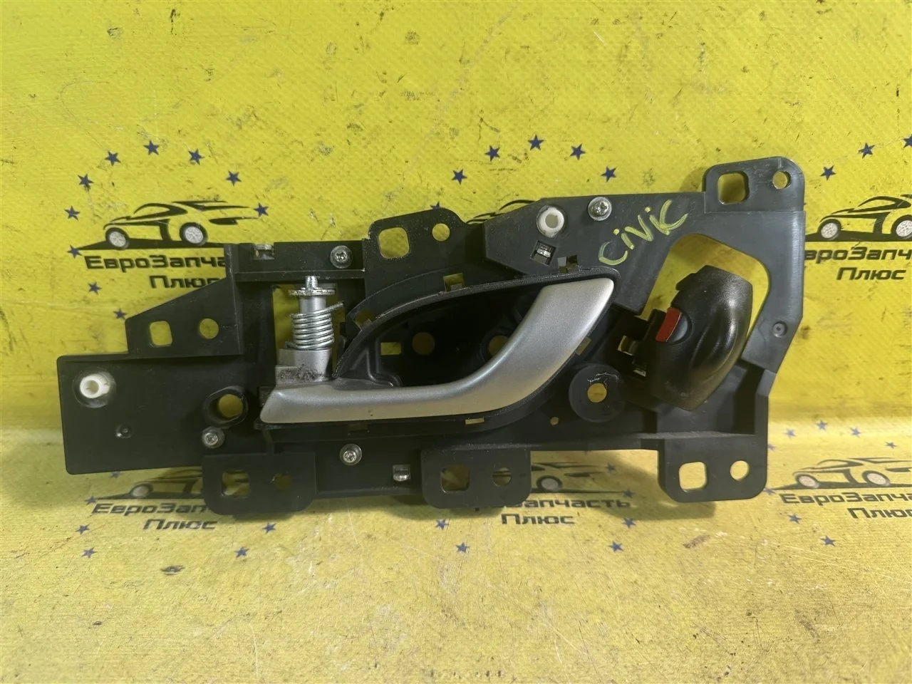 Ручка двери внутренняя Honda Civic 72160SMGE01ZA 5D, левая