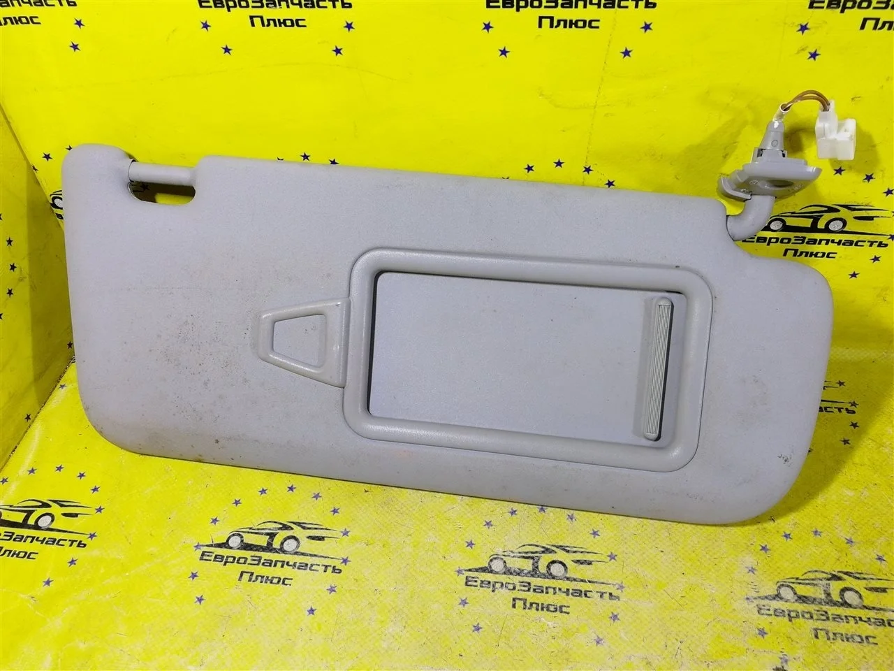 Козырек солнцезащитный Kia Ceed 1 852011H010ED ED, правый