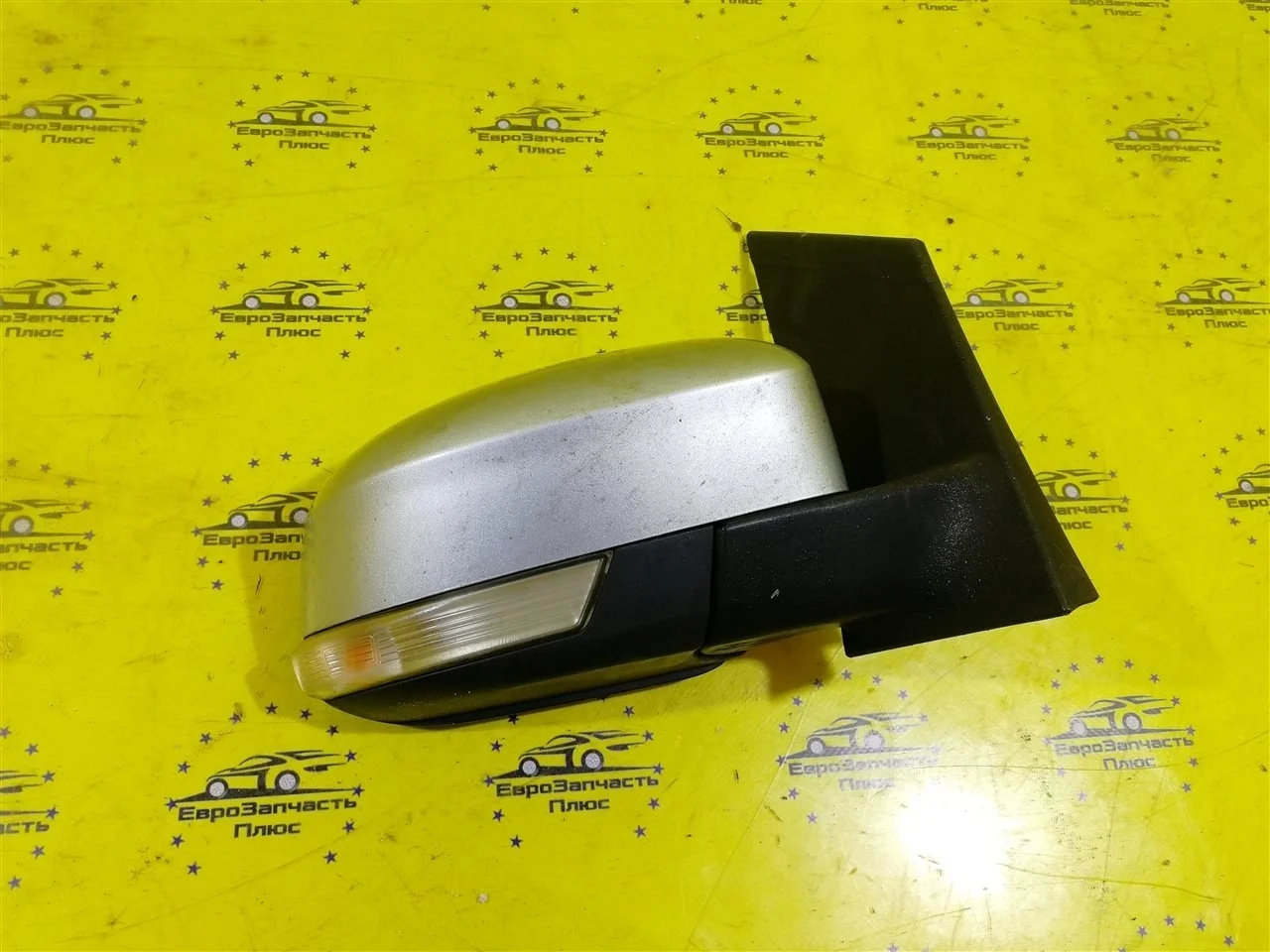 Зеркало Ford Focus 2 1728324, переднее правое
