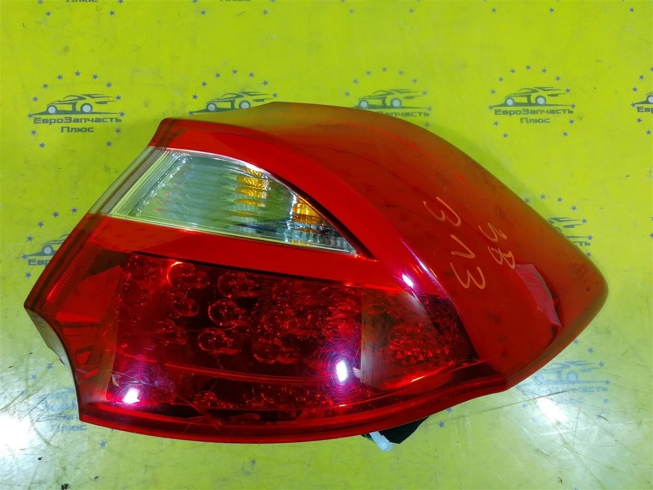 Фонарь Kia Ceed 2 92402A2200 JD, задний правый