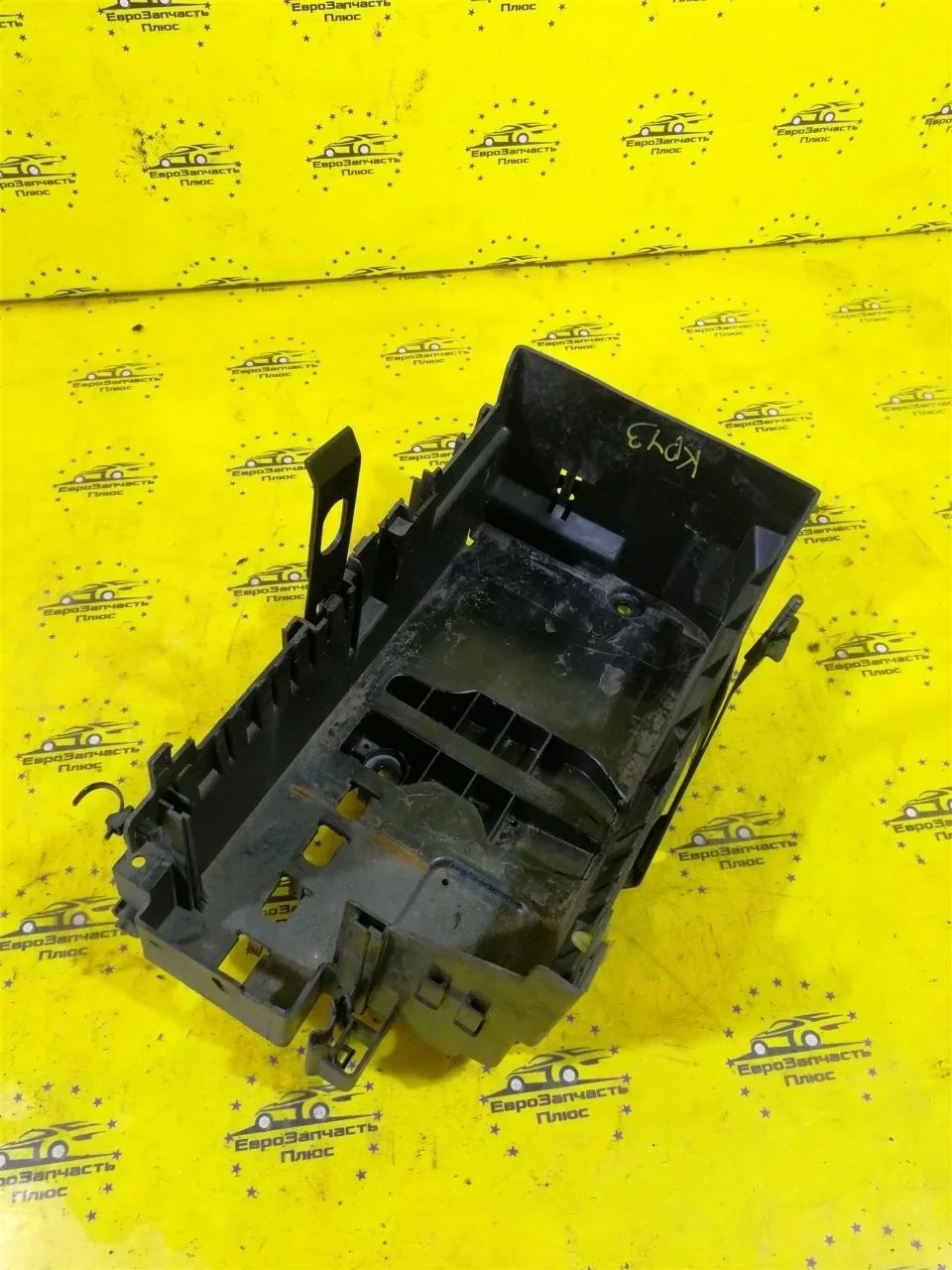 Площадка АКБ Chevrolet Cruze 13354419 J300