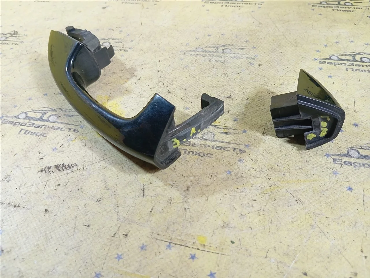 Ручка двери Volkswagen Golf 6 1K8837205FGRU MK6, задняя левая