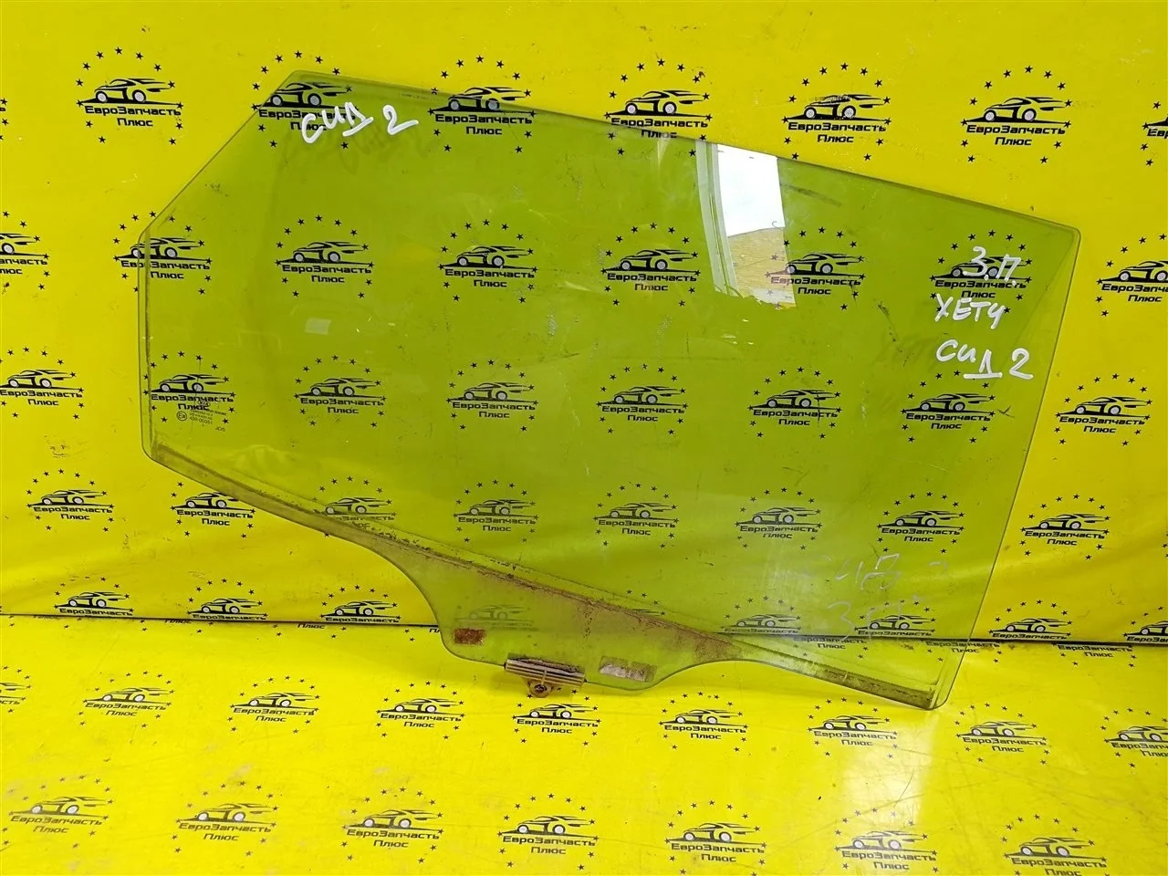 Стекло двери Kia Ceed 2 83420A2010 JD, заднее правое