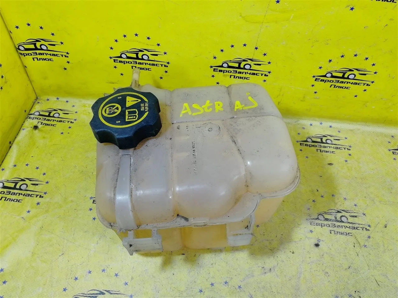 Бачок расширительный Opel Astra 13393368 J