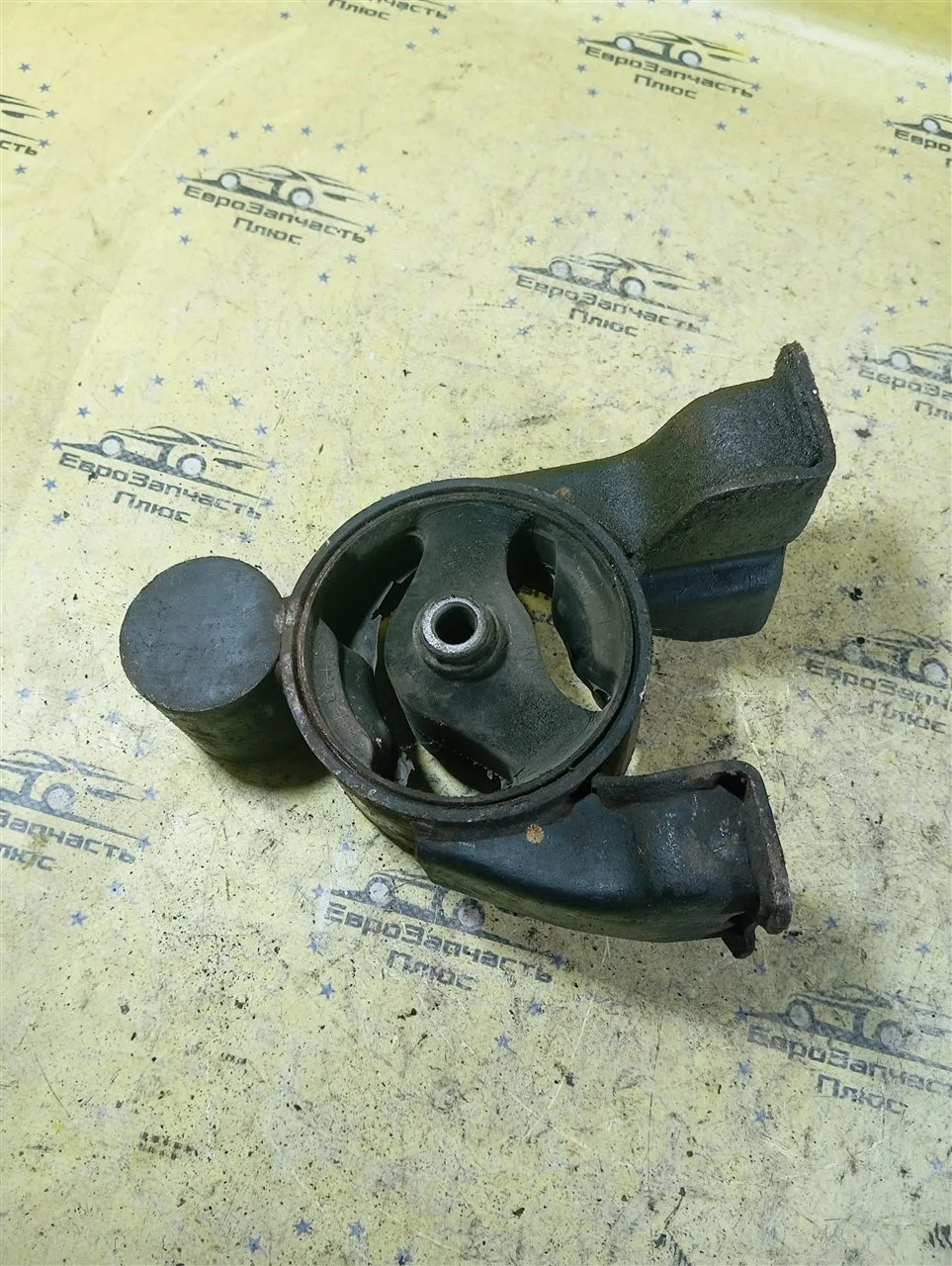 Подушка двигателя Kia Ceed 1 21830A5000 ED