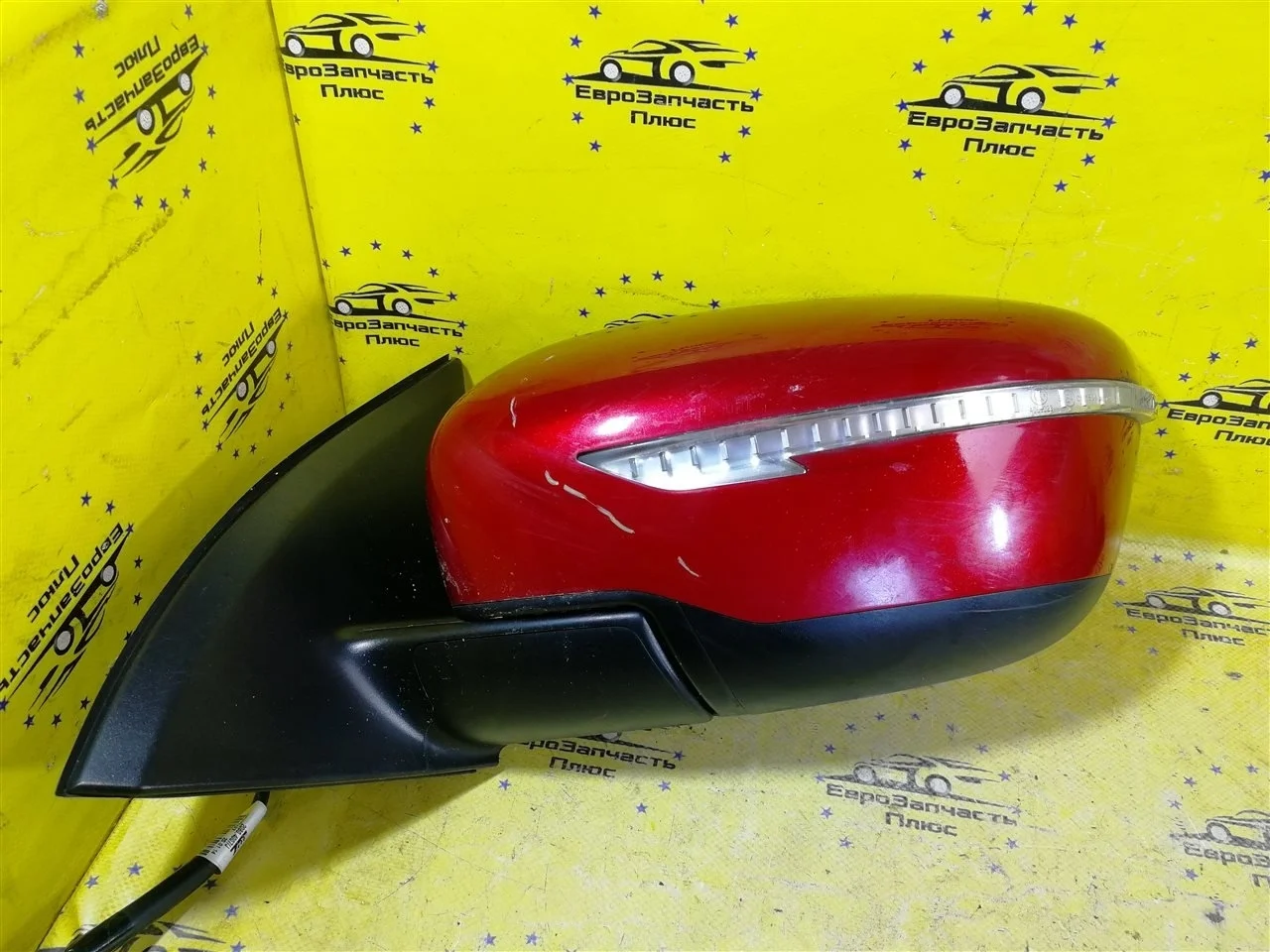 Зеркало двери Nissan Qashqai 963024EH8E J11, переднее левое