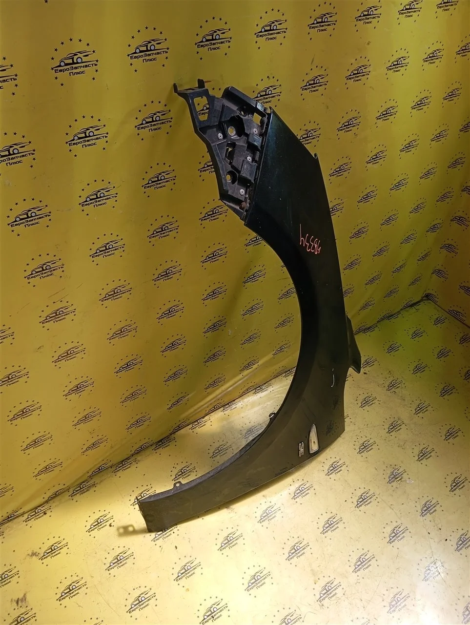 Крыло Opel Astra 13390003 J, переднее левое