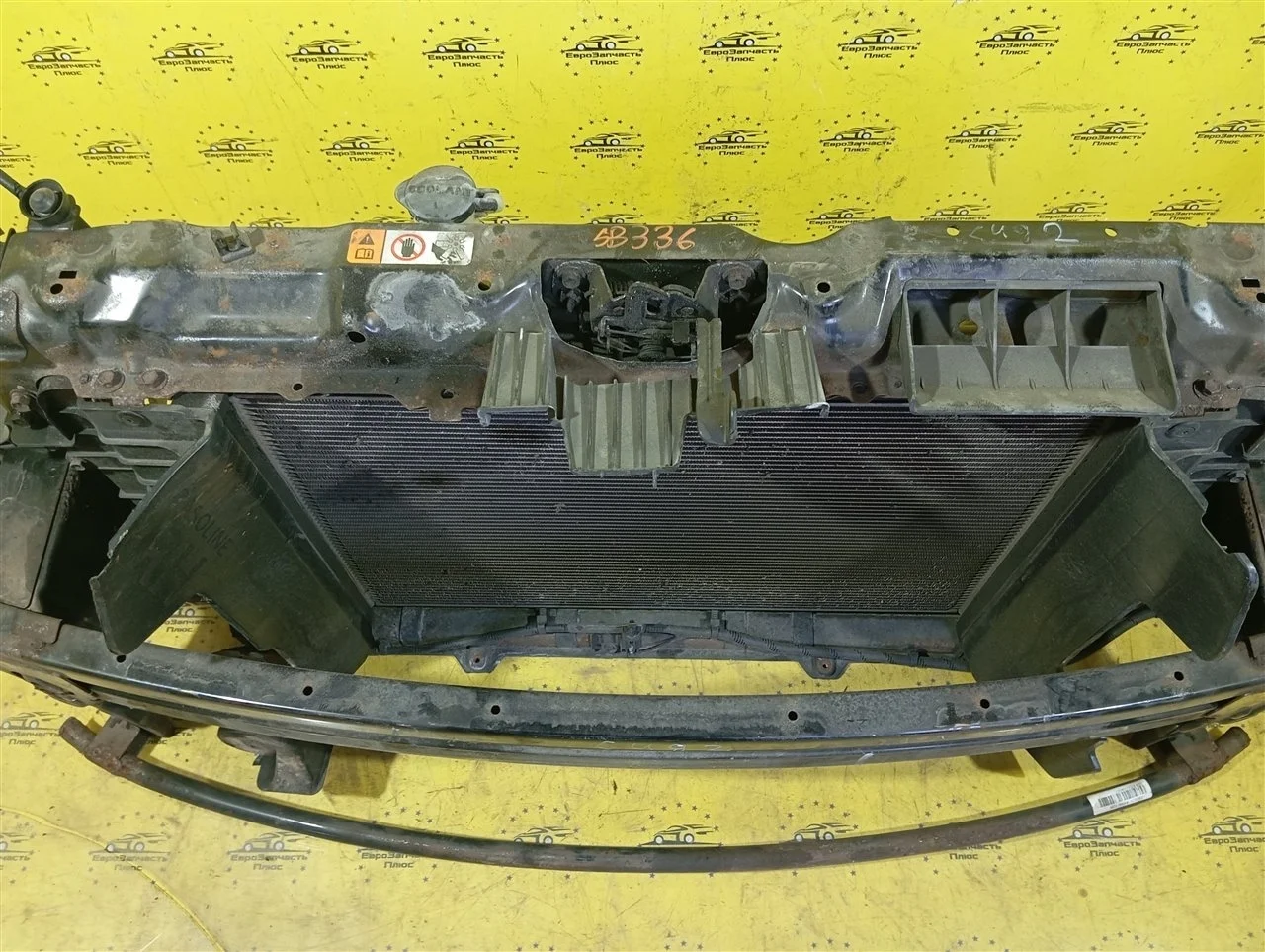 Телевизор голый Kia Ceed 2 64101A2000 JD