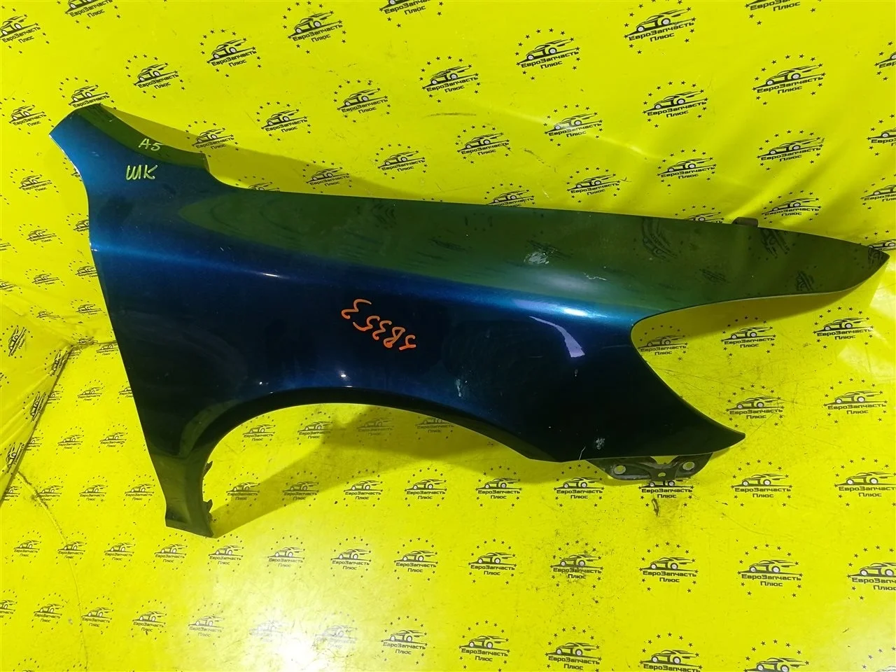 Крыло Skoda Octavia A5 1Z0821106 1Z, переднее правое