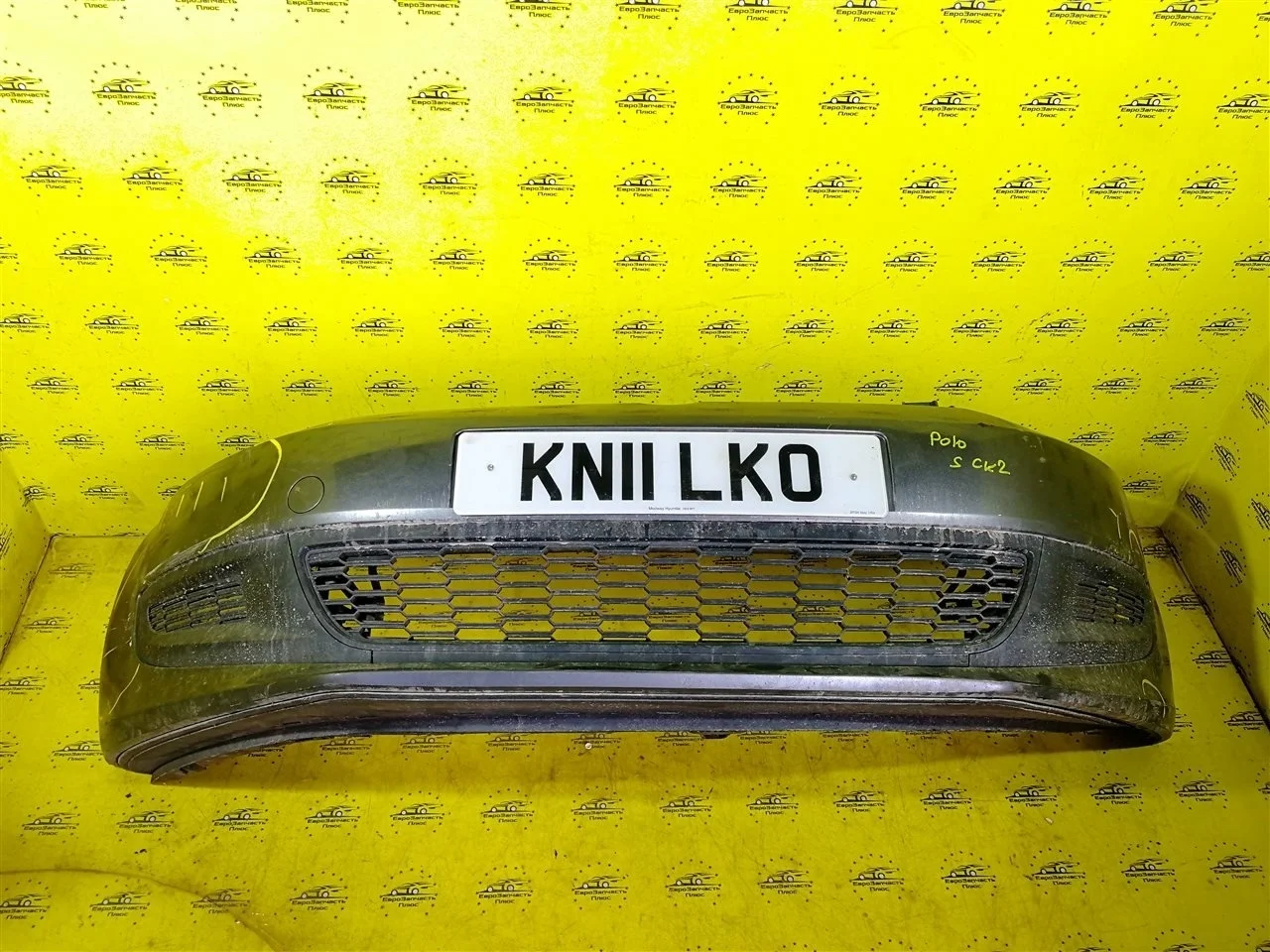 Бампер Volkswagen Polo 6R0807221R MK5, передний