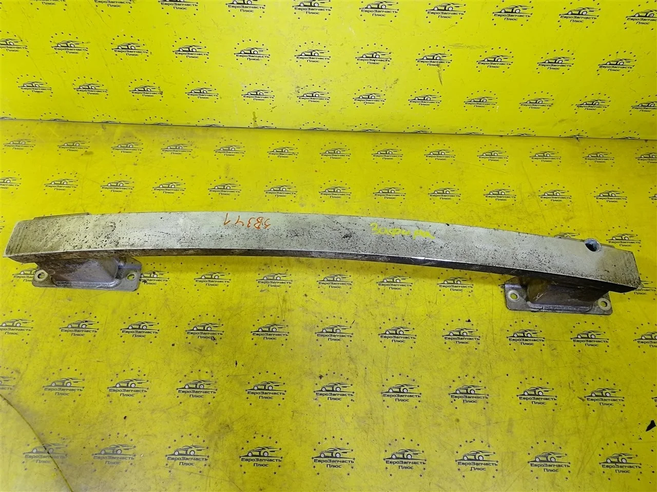 Усилитель бампера Opel Zafira 12776305 C, задний